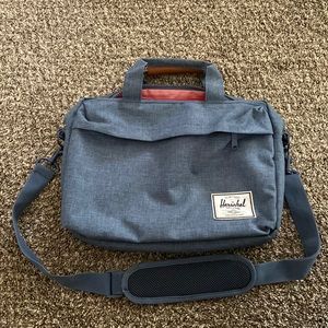 Herschel Messenger Crossbody Laptop Bag